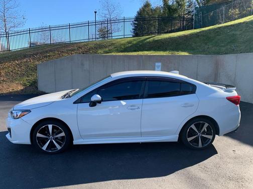 2017 Subaru Impreza 2.0i Sport