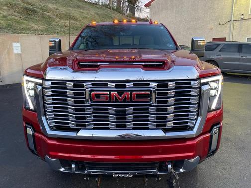 2024 GMC Sierra 2500 Denali