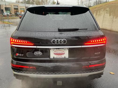 2025 Audi SQ7 4.0T Premium Plus