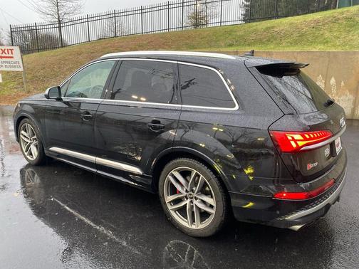 2025 Audi SQ7 4.0T Premium Plus