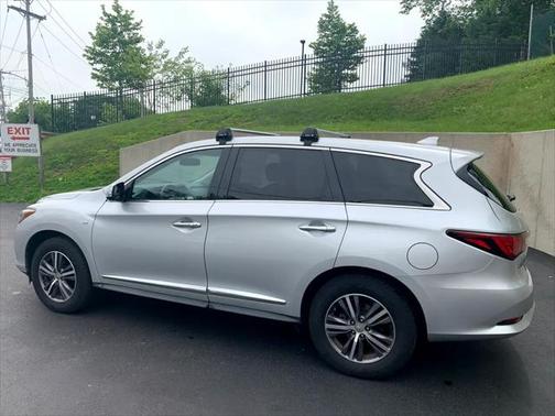 2018 INFINITI QX60 Base