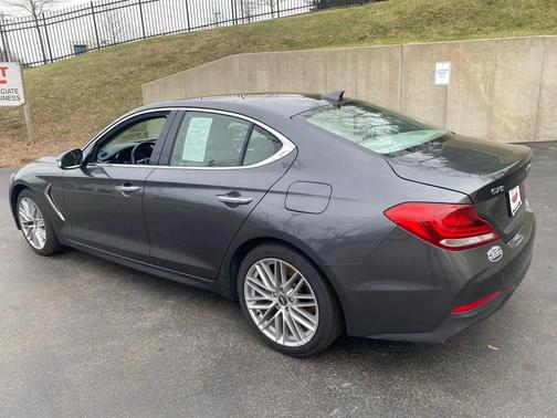 2020 Genesis G70 2.0T AWD