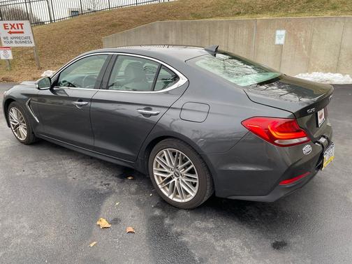 2020 Genesis G70 2.0T AWD