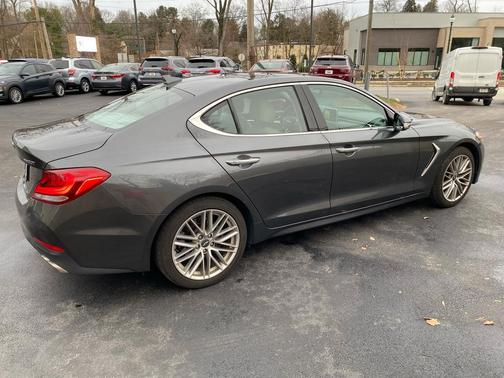 2020 Genesis G70 2.0T AWD