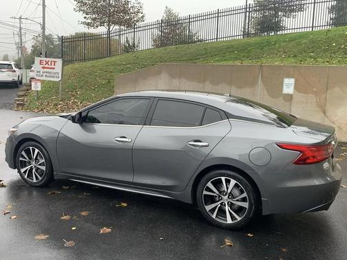 Gun Metallic 2017 Nissan Maxima 3.5 S