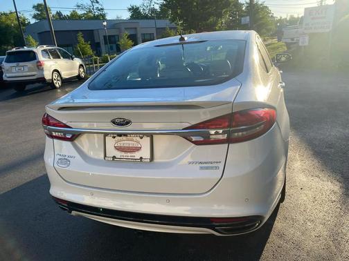 White Platinum Metallic Tri-Coat 2017 Ford Fusion Platinum