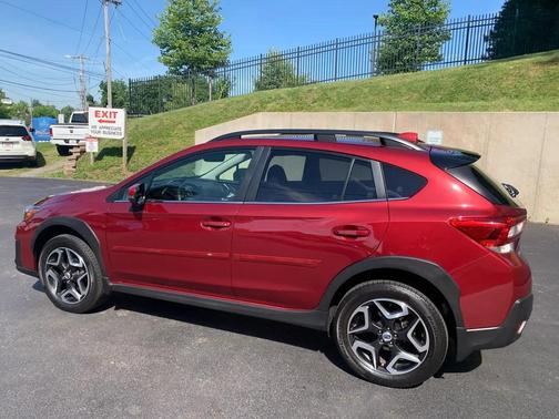 VENETIAN RED 2018 Subaru Crosstrek 2.0i Limited