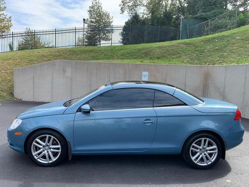 2010 Volkswagen Eos Lux