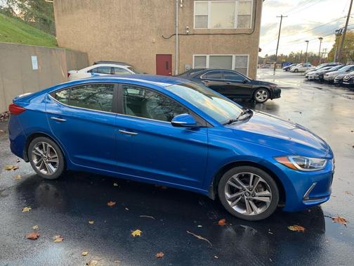 2017 Hyundai ELANTRA Limited
