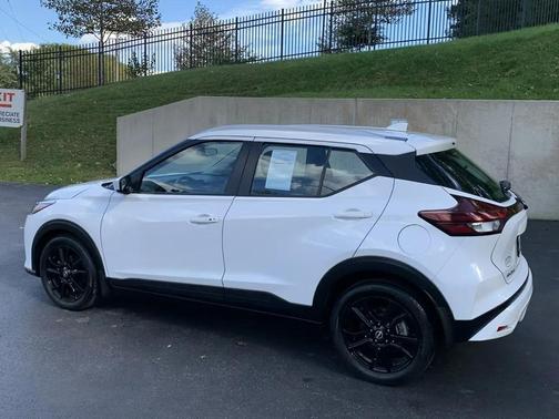 Fresh Powder 2023 Nissan Kicks SV