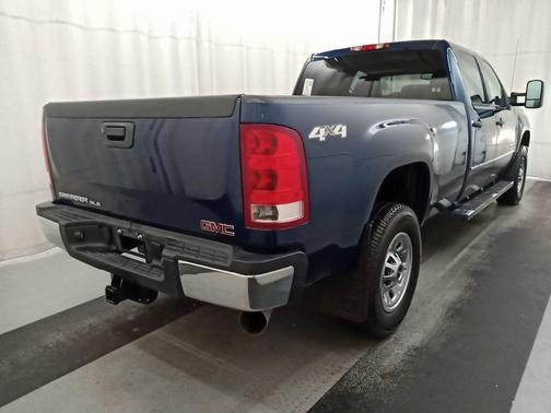 Photo 4 of 5 of 2014 GMC Sierra 3500 SLE