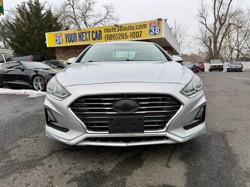 2018 Hyundai SONATA SE