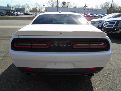 2015 Dodge Challenger R/T Plus
