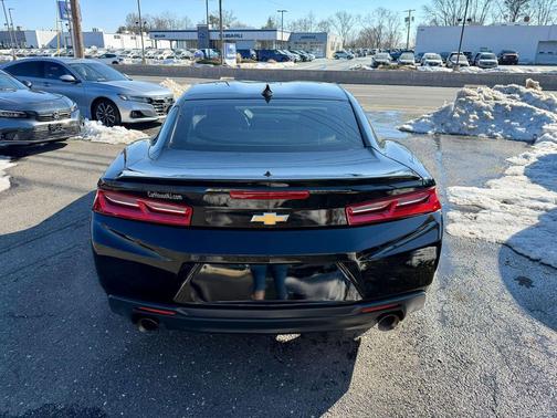 2018 Chevrolet Camaro 1LT