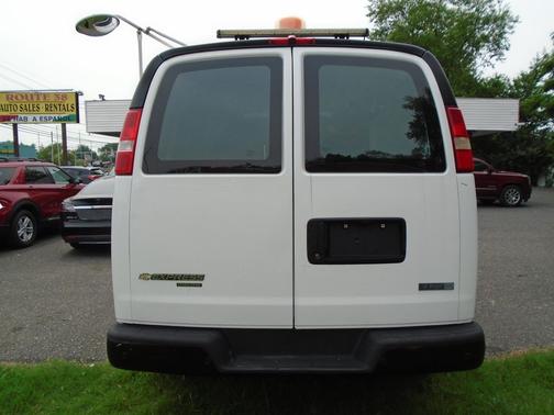 2014 Chevrolet Express 2500 Work Van