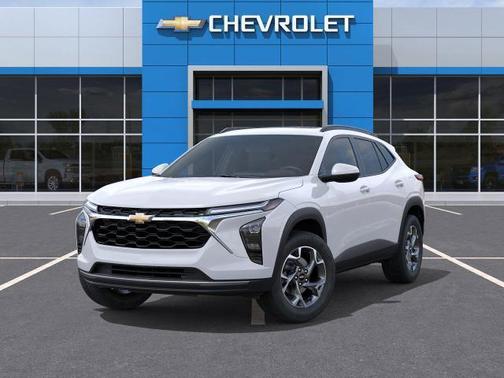 Summit White 2026 Chevrolet Trax LT