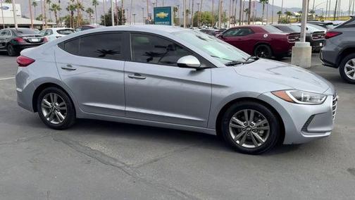 Shale Gray Metallic 2017 Hyundai ELANTRA SE