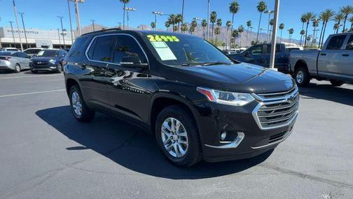 2021 Chevrolet Traverse LT Cloth