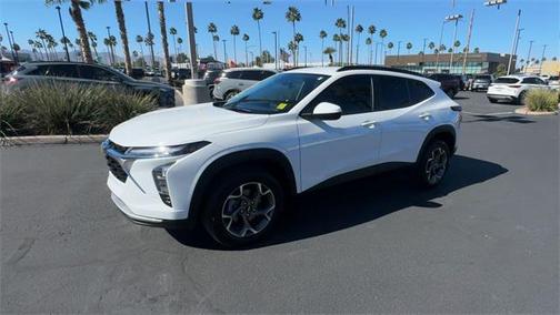 2024 Chevrolet Trax LT