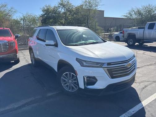 2022 Chevrolet Traverse LT Leather