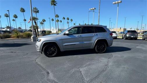 Billet Silver Metallic Clearcoat 2017 Jeep Grand Cherokee Altitude