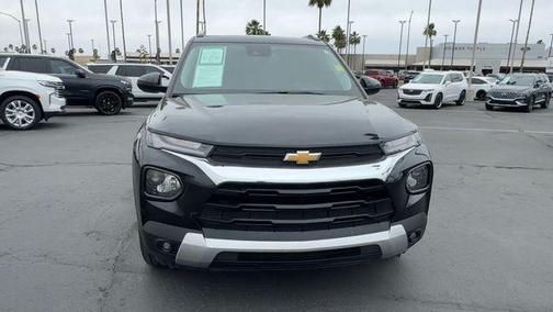 Mosaic Black Metallic 2023 Chevrolet Trailblazer LT
