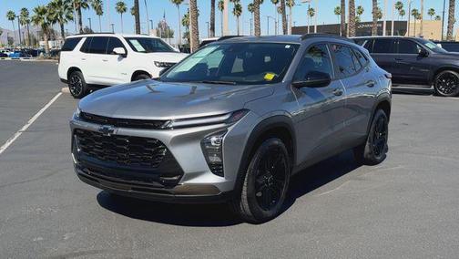 Sterling Gray Metallic 2025 Chevrolet Trax FWD ACTIV