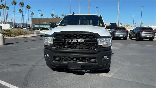 2022 RAM 2500 Tradesman Crew Cab 4x2 6'4' Box