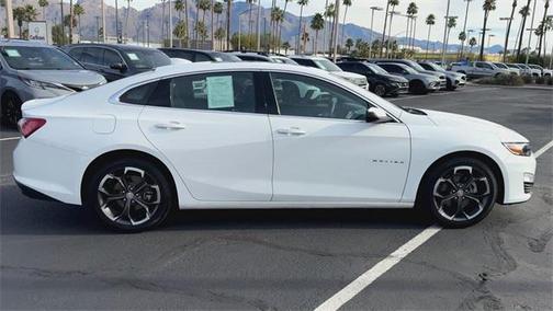 2022 Chevrolet Malibu FWD LT