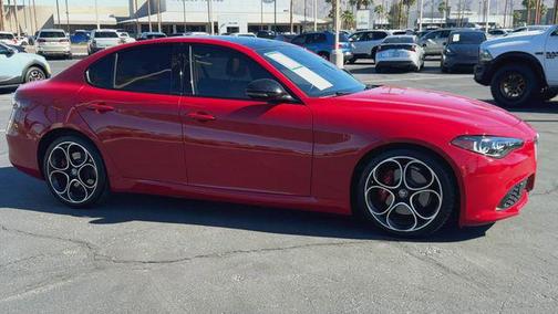 2024 Alfa Romeo Giulia Ti