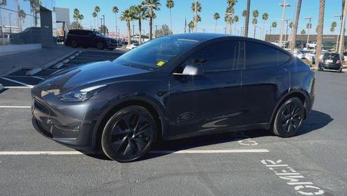 2024 Tesla Model Y 