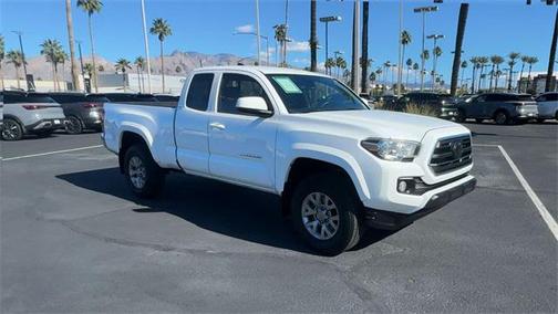 2018 Toyota Tacoma SR5