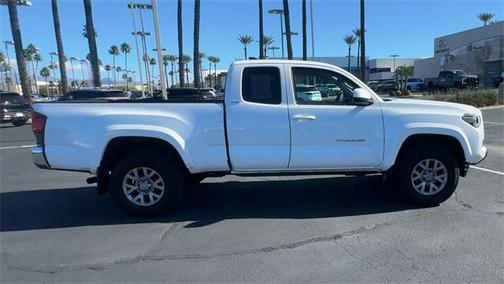 2018 Toyota Tacoma SR5