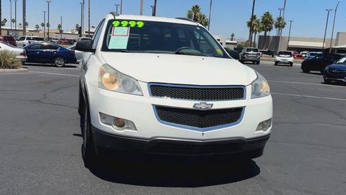 White 2012 Chevrolet Traverse LS