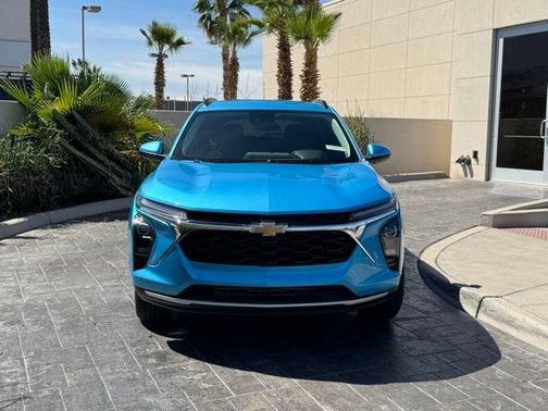 Marina Blue Metallic 2026 Chevrolet Trax LT