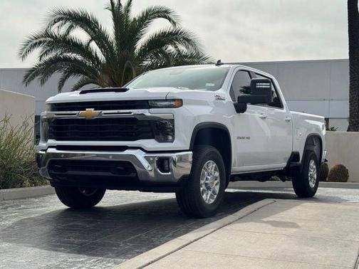 2026 Chevrolet Silverado 2500 LT