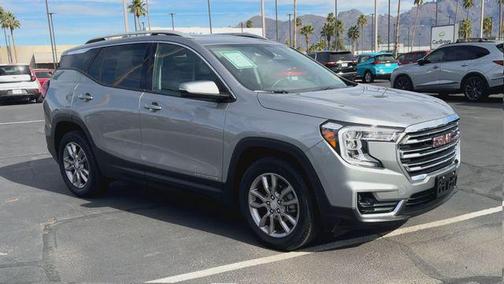 2024 GMC Terrain SLT