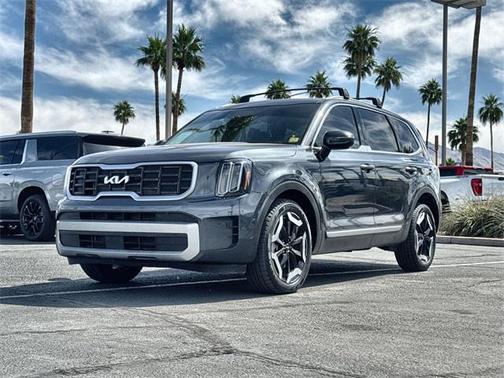 2023 Kia Telluride S