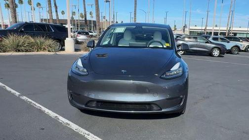2022 Tesla Model Y Long Range Dual Motor All-Wheel Drive