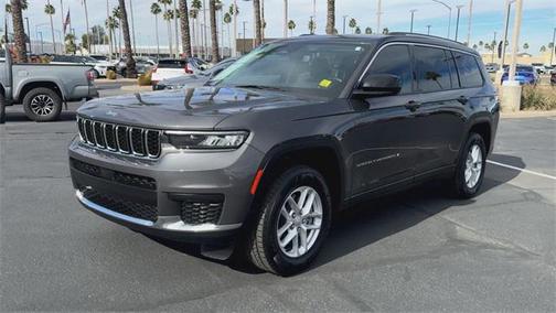 2022 Jeep Grand Cherokee L Laredo