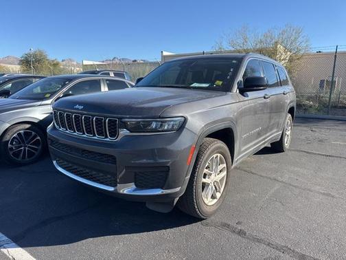 2022 Jeep Grand Cherokee L Laredo