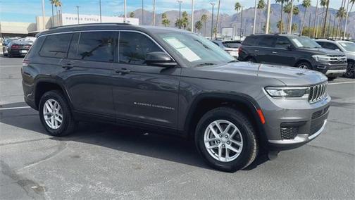 2022 Jeep Grand Cherokee L Laredo