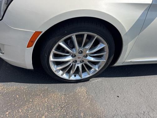 2013 Cadillac XTS Platinum