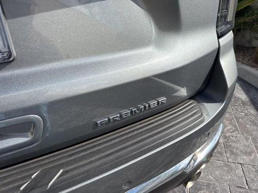 Sterling Gray Metallic 2025 Chevrolet Suburban Premier