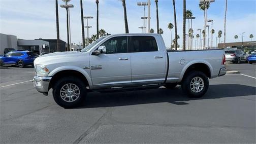 2018 RAM 2500 Laramie Crew Cab 4x4 6'4' Box