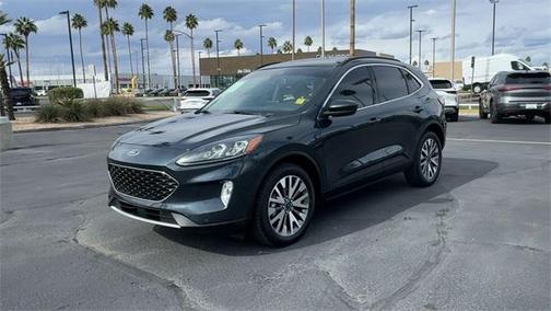 2022 Ford Escape Titanium