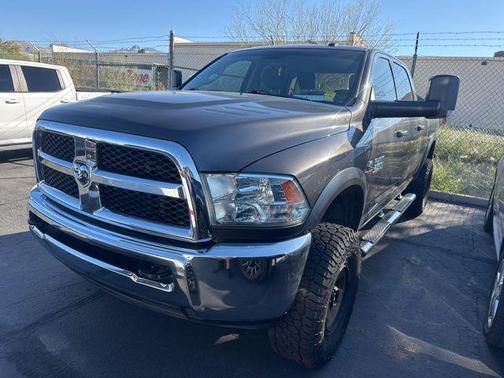 2018 RAM 2500 Tradesman Crew Cab 4x4 6'4' Box