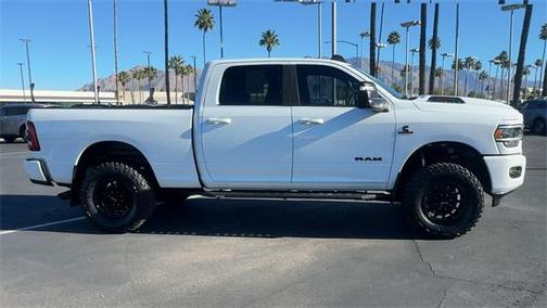 2024 RAM 2500 Laramie Crew Cab 4x4 6'4' Box