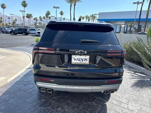 Mosaic Black Metallic 2026 Chevrolet Traverse AWD Z71