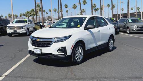 Summit White 2022 Chevrolet Equinox LS